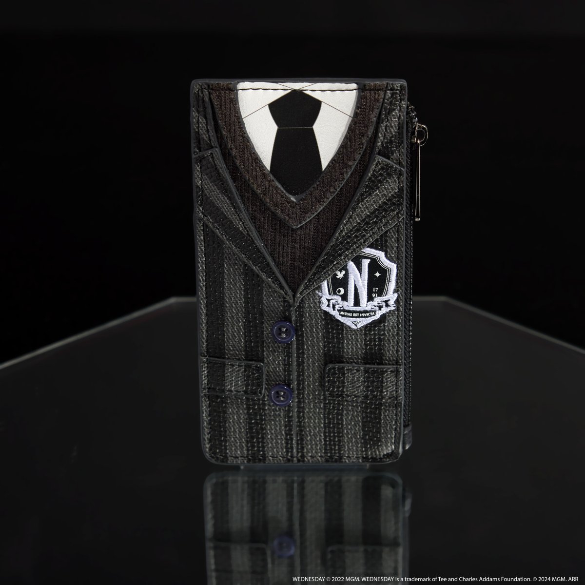 Wednesday Exclusive Nevermore Academy Uniform Cosplay Large Card Holder - Figurine Wallets The Addams Family - vue 2