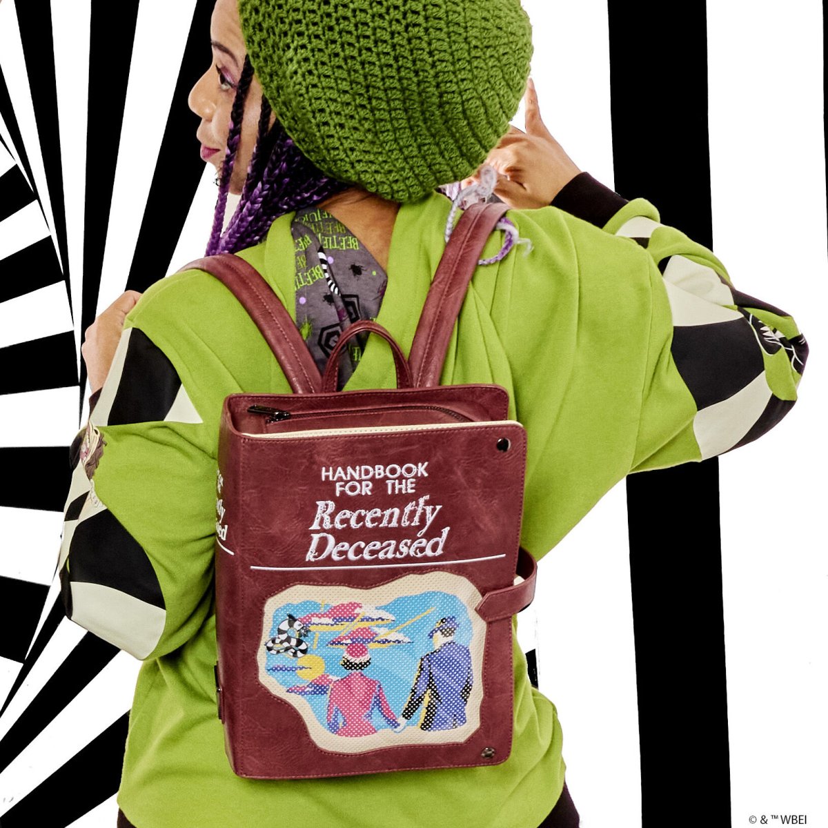 Beetlejuice Handbook For The Recently Deceased Pin Trader Backpack - Figurine Bags Beetlejuice - vue 2