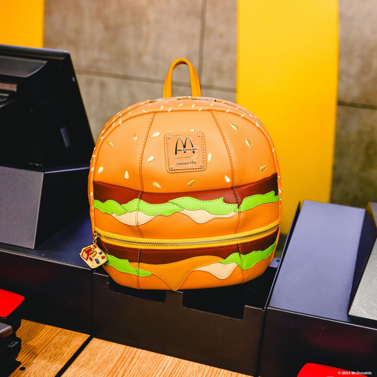 McDonald's Big Mac Figural Mini Backpack - Figurine Bags McDonald's - vue 2