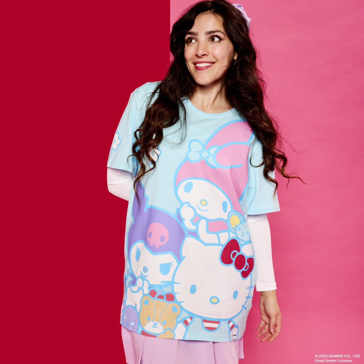 Sanrio Hello Kitty & Friends Unisex Tee - Figurine Apparel Sanrio - vue 2