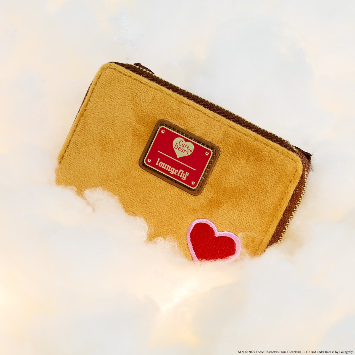 Care Bears Exclusive Tenderheart Bear Plush Cosplay Zip Around Wallet - Figurine Wallets Care Bears - vue 3