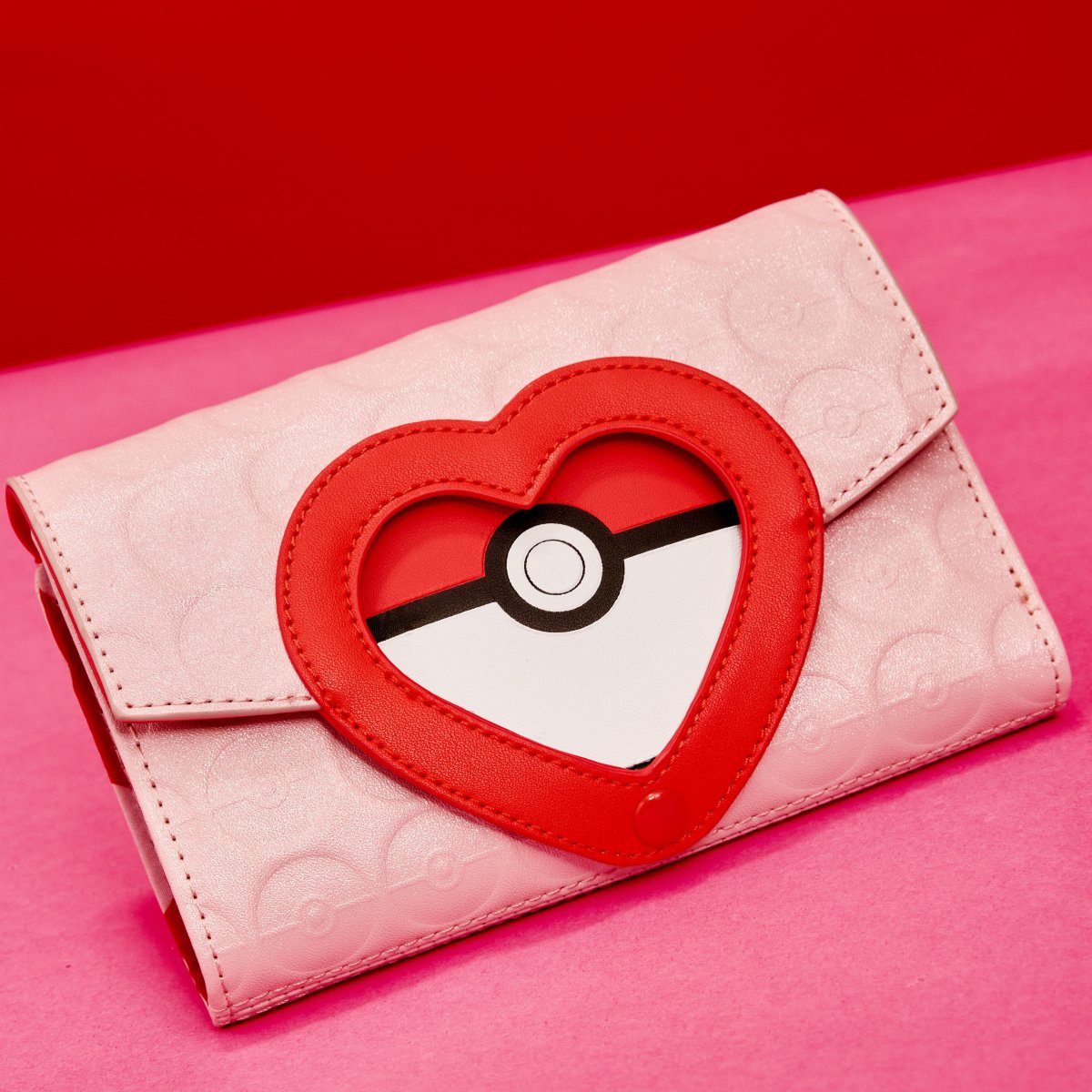 Pokémon Exclusive I Choose You Hearts Flap Zip Around Wallet - Figurine Wallets Pokémon - vue 2