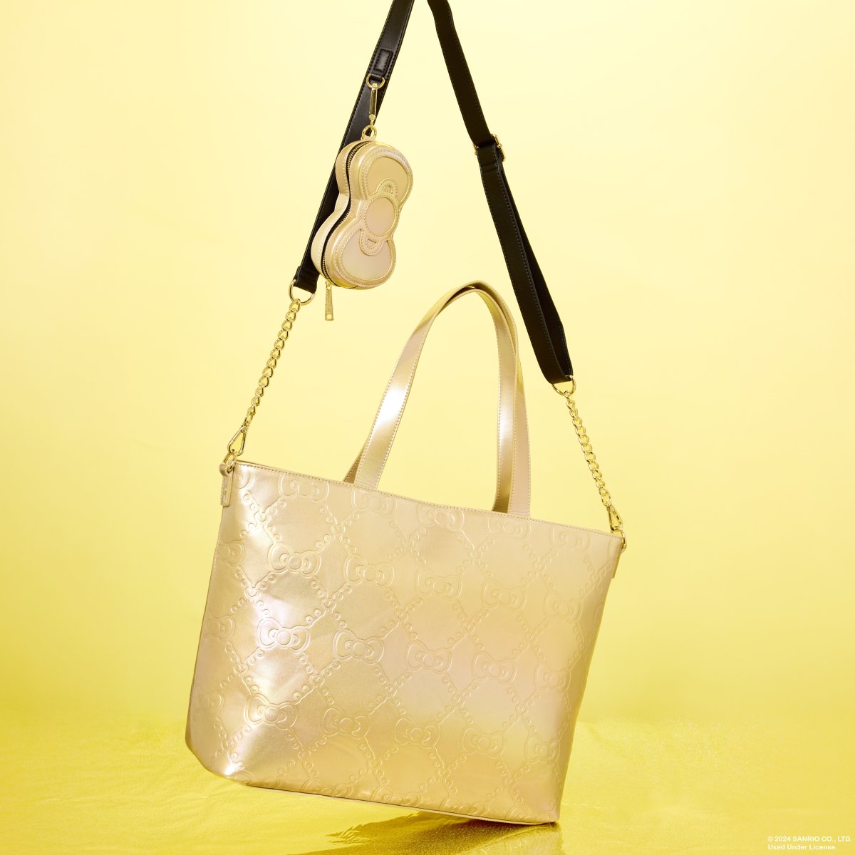 Sanrio Hello Kitty 50th Anniversary Metallic Gold Tote Crossbody Bag With Coin Bag - Figurine Bags Sanrio - vue 2